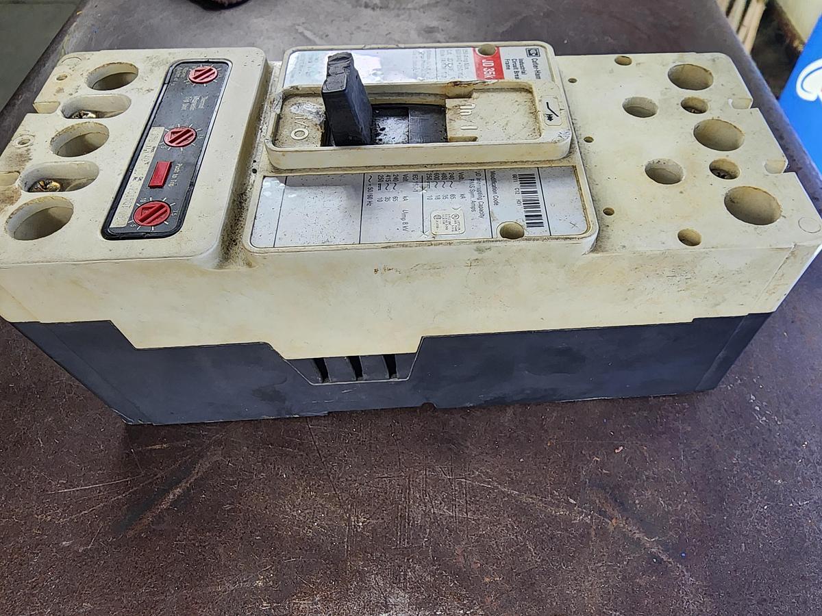 Used Cutler-Hammer JD3250F 250 AMP 600 VAC JD 35K Breaker