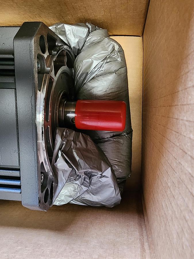 Refurbished Rexroth R911321285 / MSK101E-0450-NN-M1-BG0-NNNN Servo Motor *REBUILT*