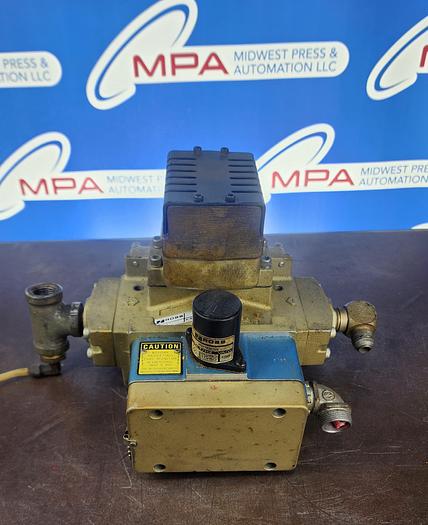 Used Ross Controls 3573A4141 2-8.5 Bar Valve