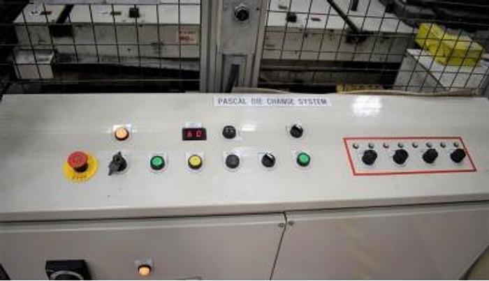 Used 1200 TON MINSTER E2-1200 ECCENTRIC SHAFT STRAIGHT SIDE TRANSFER PRESS