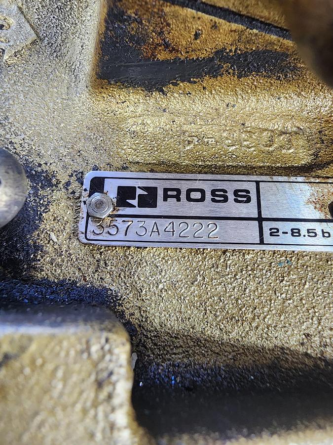 Used Ross Controls 3573A4222 2-8.5 bar Valve