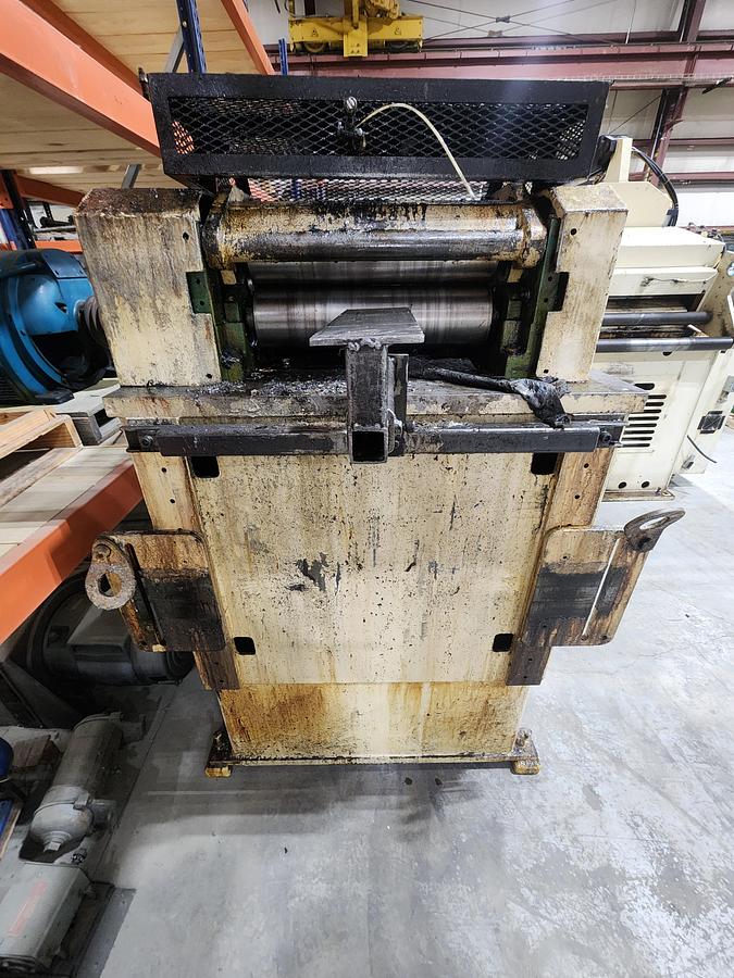 Used 20" WIDE MINSTER FEEDLINE