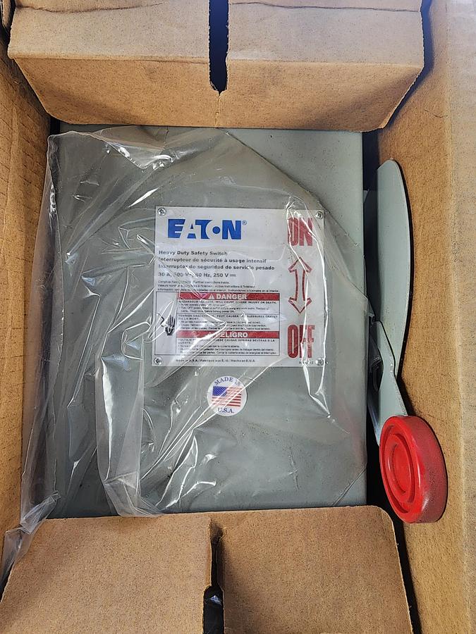 Eaton DH361UGK 30 A 600 V Heavy Duty Safety Switch / Disconnect