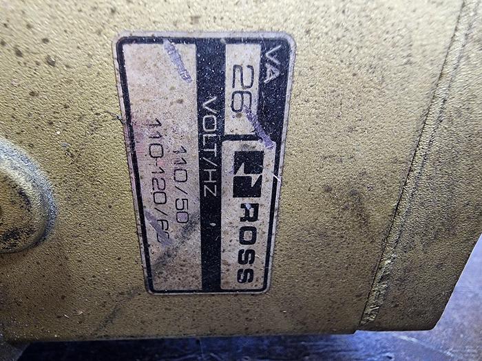 Used Ross Controls 3573A4141 2-8.5 Bar Valve