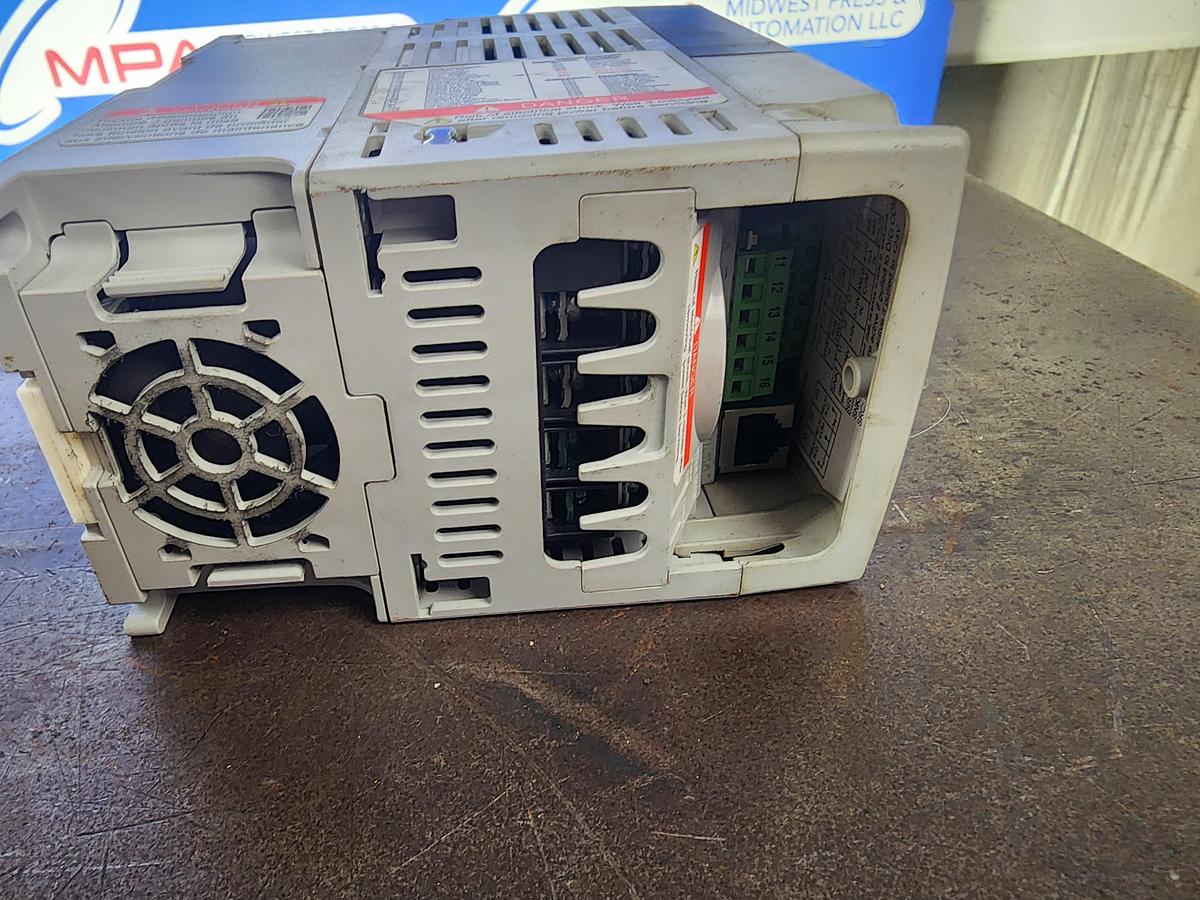 Used Allen-Bradley 22A-D2P3N104 Powerflex 4