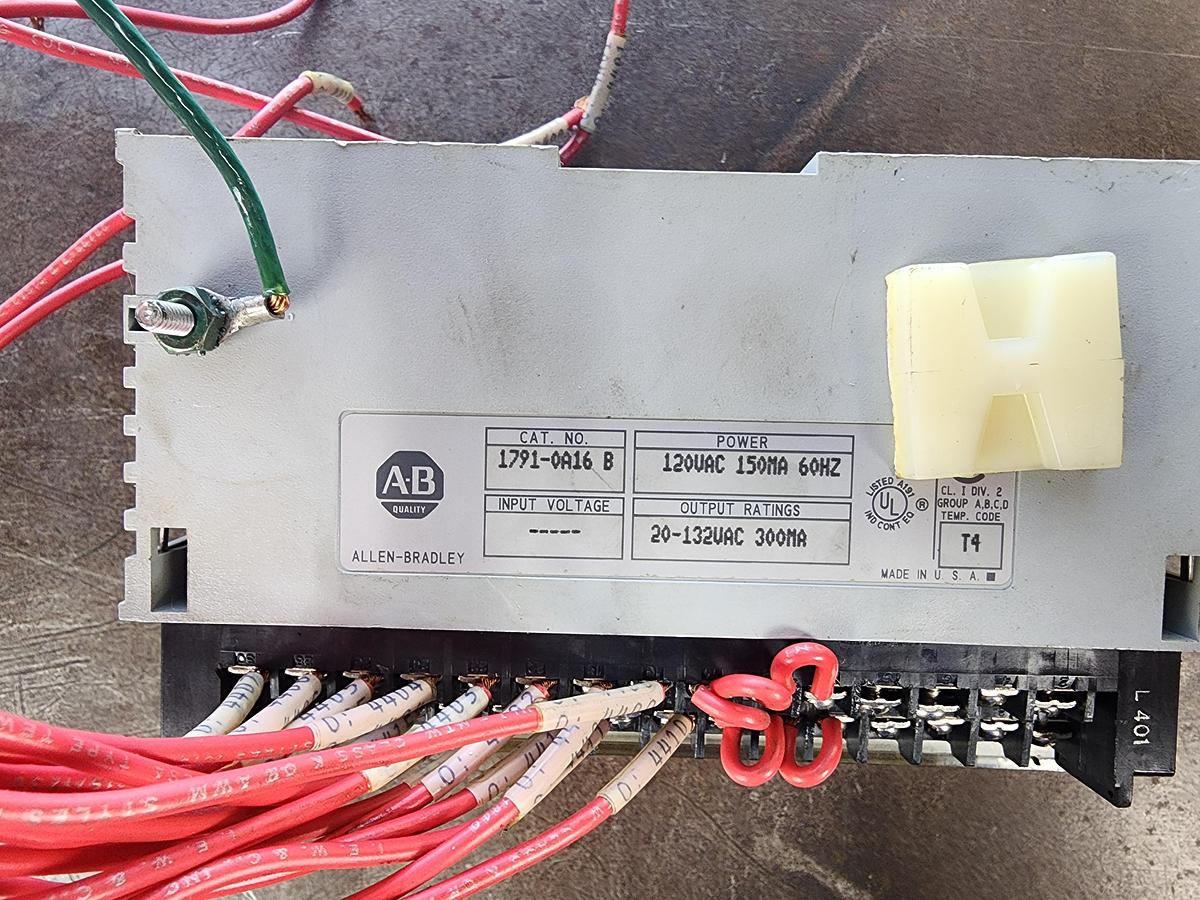 Used Allen-Bradley 1791-0A16 120 VAC Module 1791-OA16