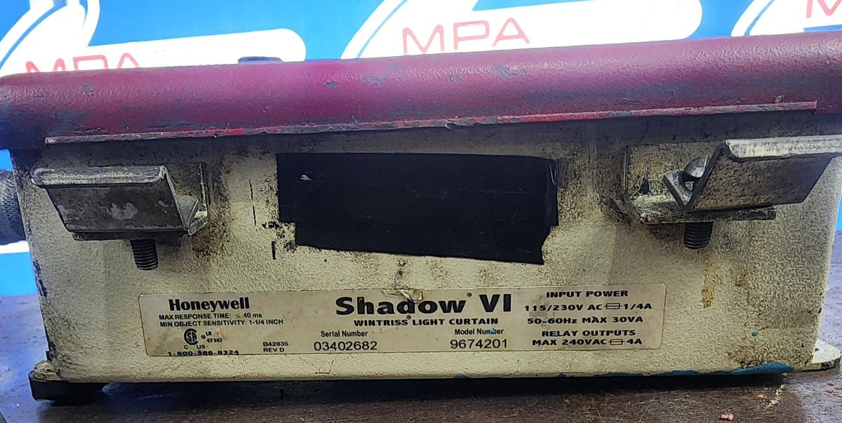 Used Wintriss 9674201 D43145 Shadow VI light Curtain Control