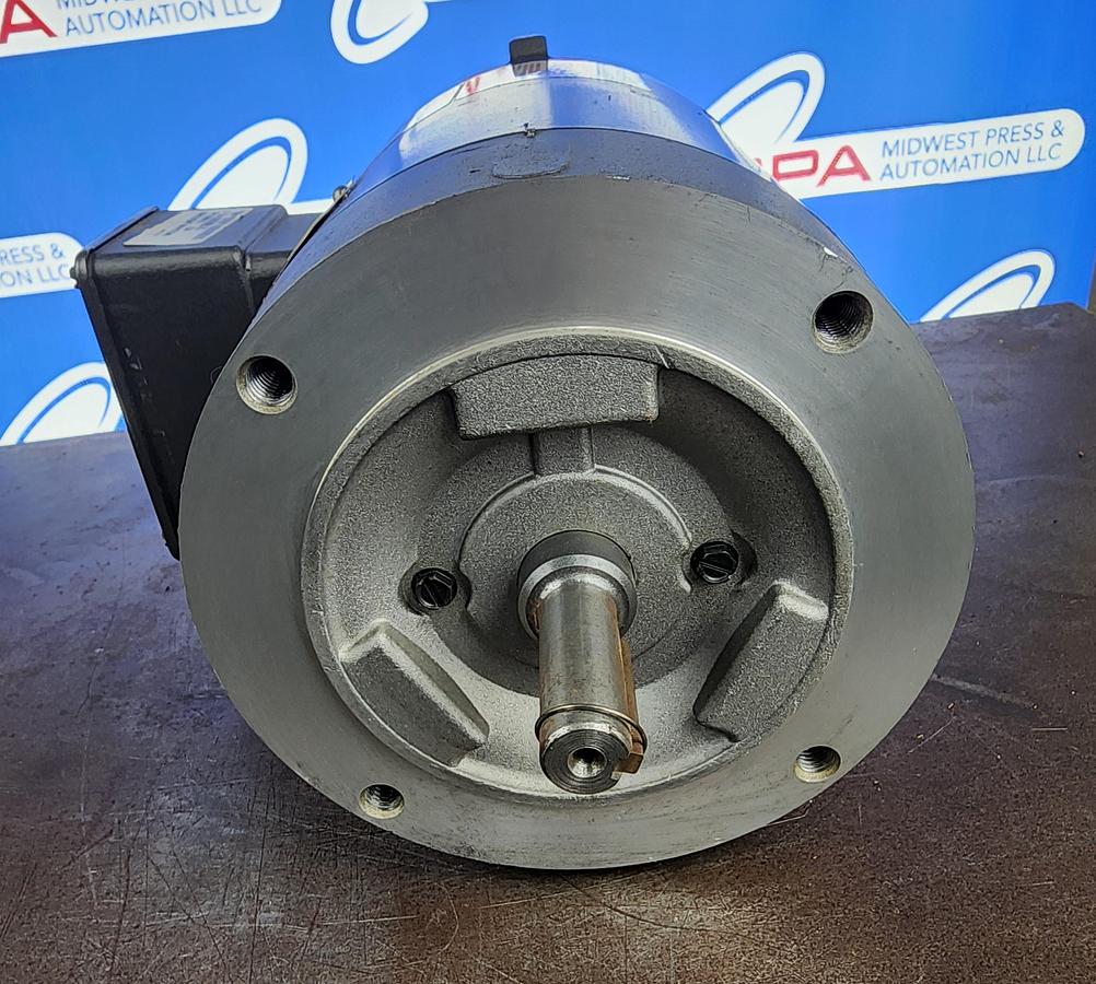Baldor IDNM3542 Frame: 56C 230/460 VAC 0.75 HP 3-Phase Inverter Drive Motor
