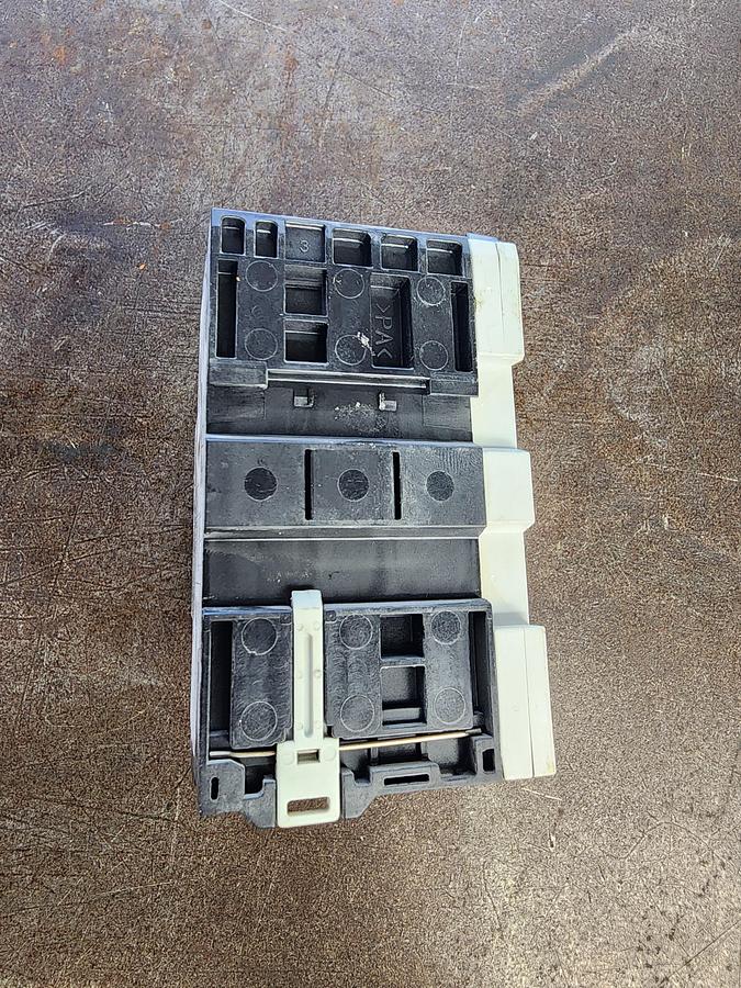 Used Fuji Electric BM3RSB-010 Contactor