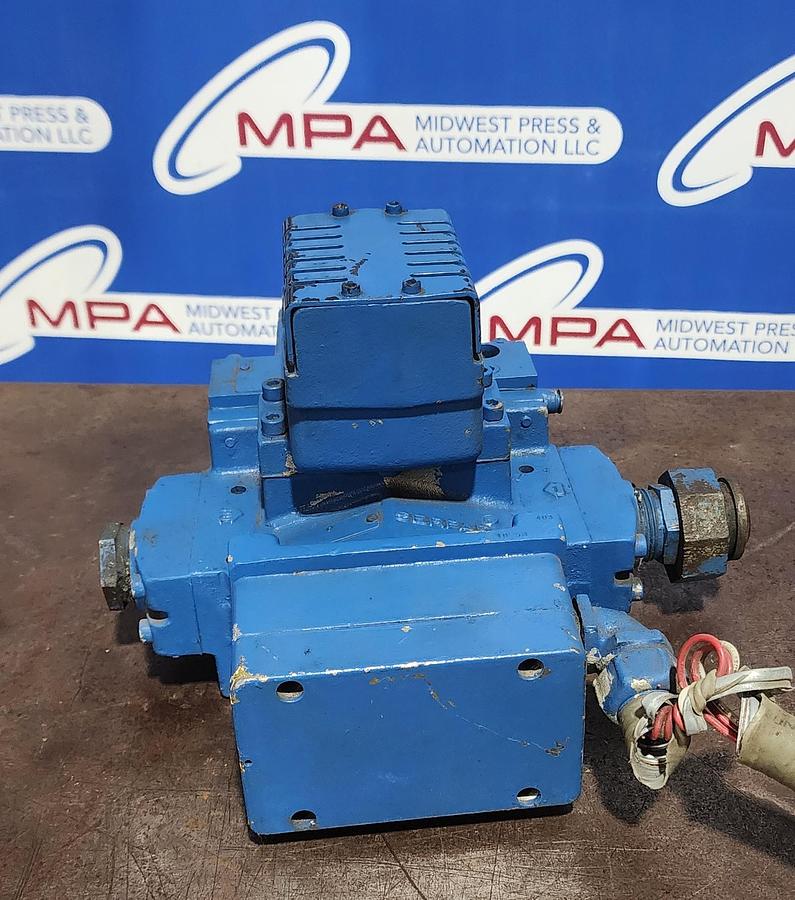 Used Ross Controls 3573A6152 2-8.5 Bar Valve