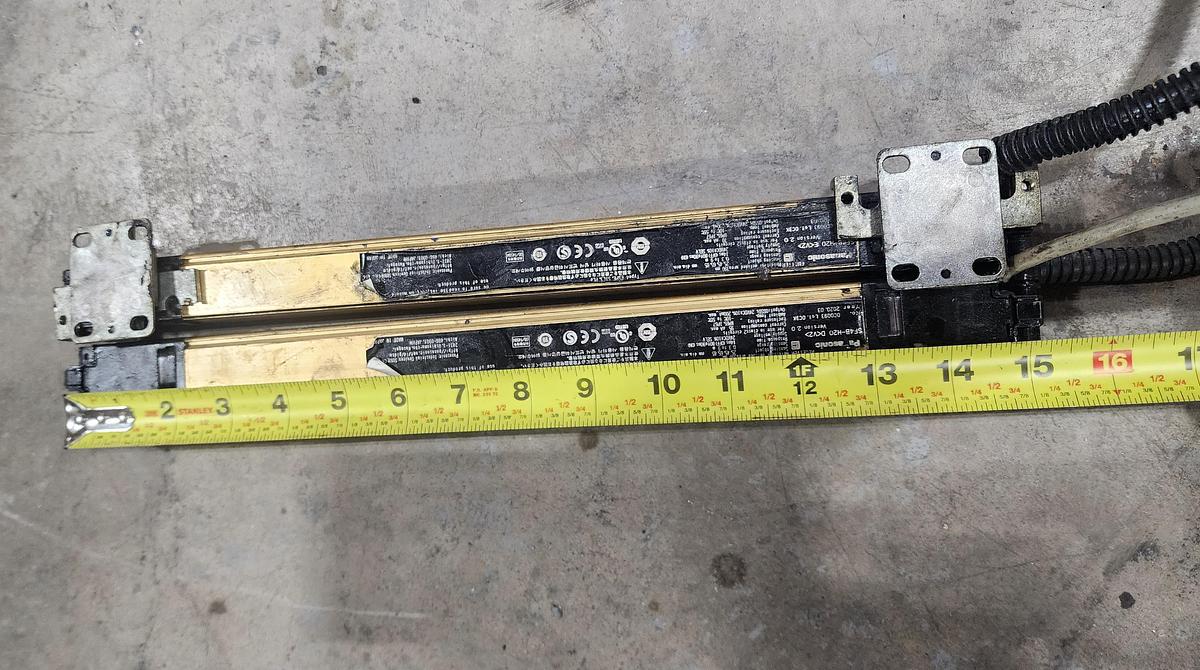 Used Panasonic SF4B-H48 D<V2> Light Curtains off 300 TON KOMATSU L2M300-3BM