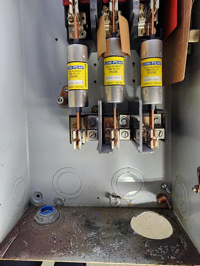 Used Cutler-Hammer DH363FGK Heavy Duty Safety Switch / Disconnect