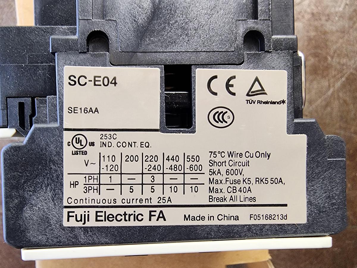 Fuji Electric SC-E02/G SC-E04 Magnetic Contactor SCE09AG-E