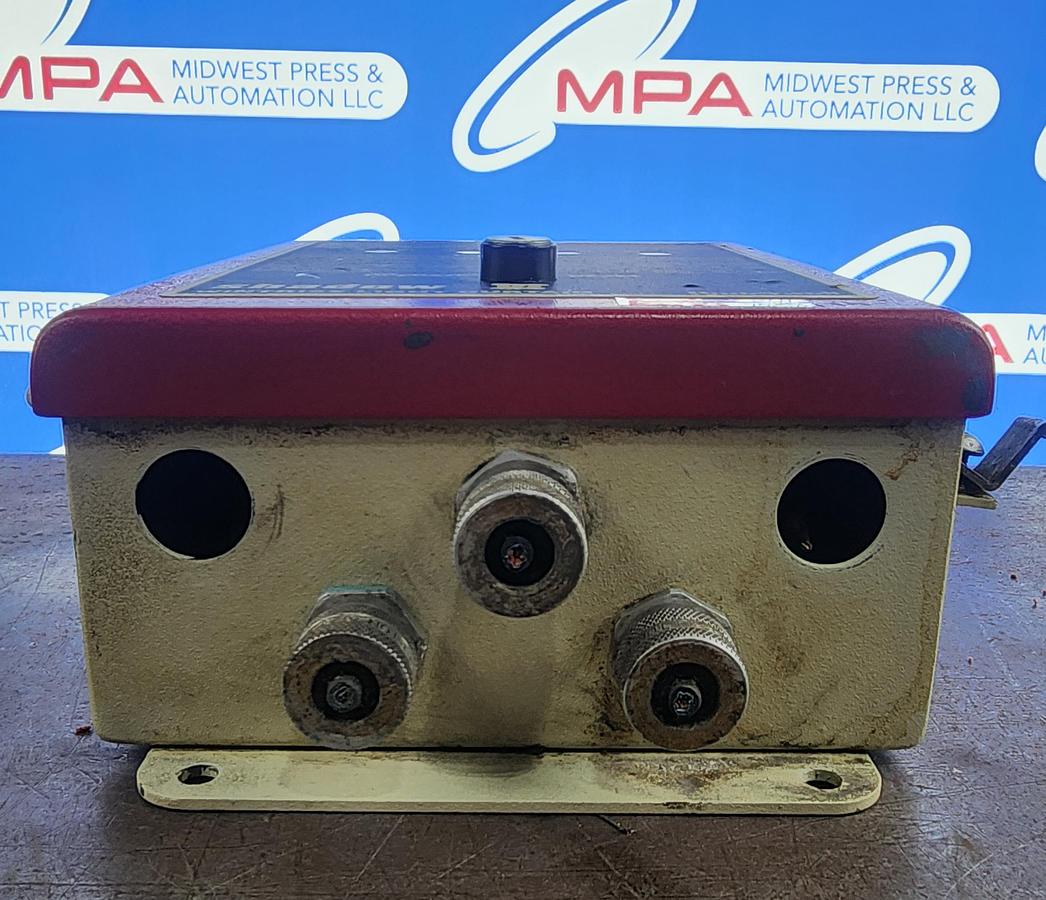 Used Wintriss 9674201 D43145 Shadow VI light Curtain Control