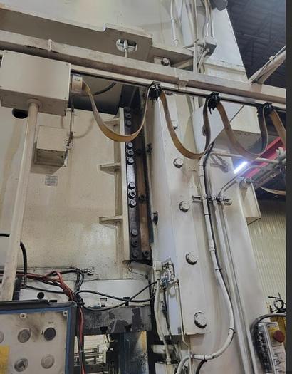Used 1,000 TON MINSTER E2-1000-144 X 60 STRAIGHT SIDE PRESS