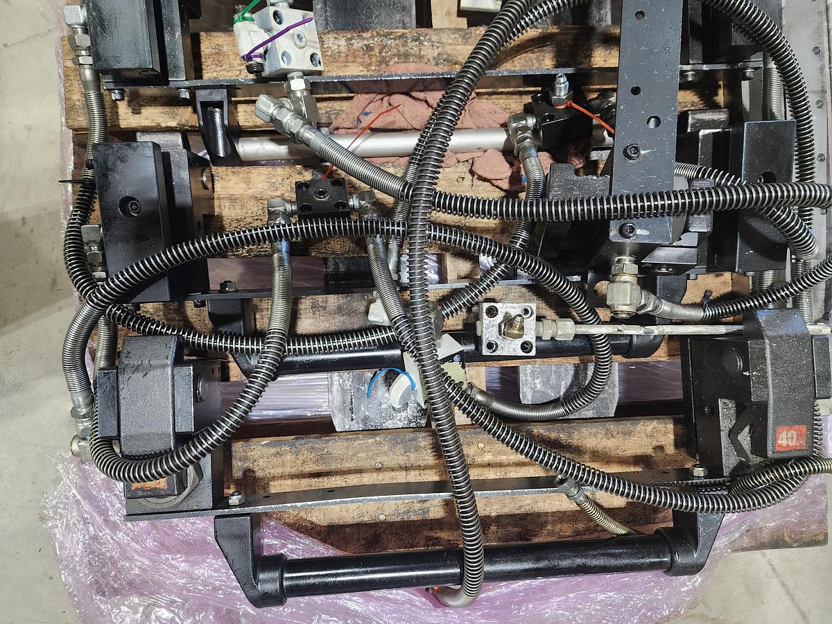 Used Pascal Corp. Model: HCS Control Unit / SAA210PF Pressure Switches / Die Clamps