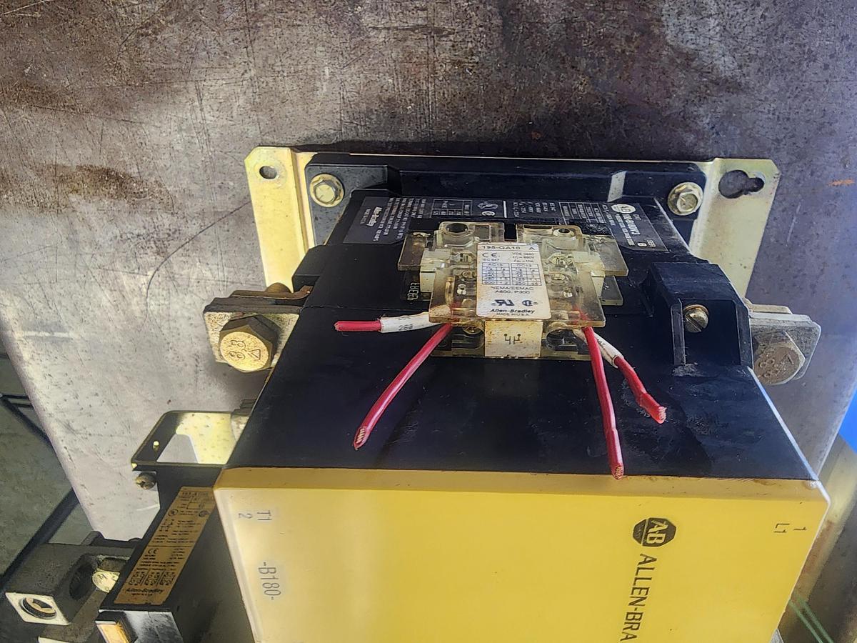 Used Allen-Bradley 104-B180ND3 Reversing Contactor