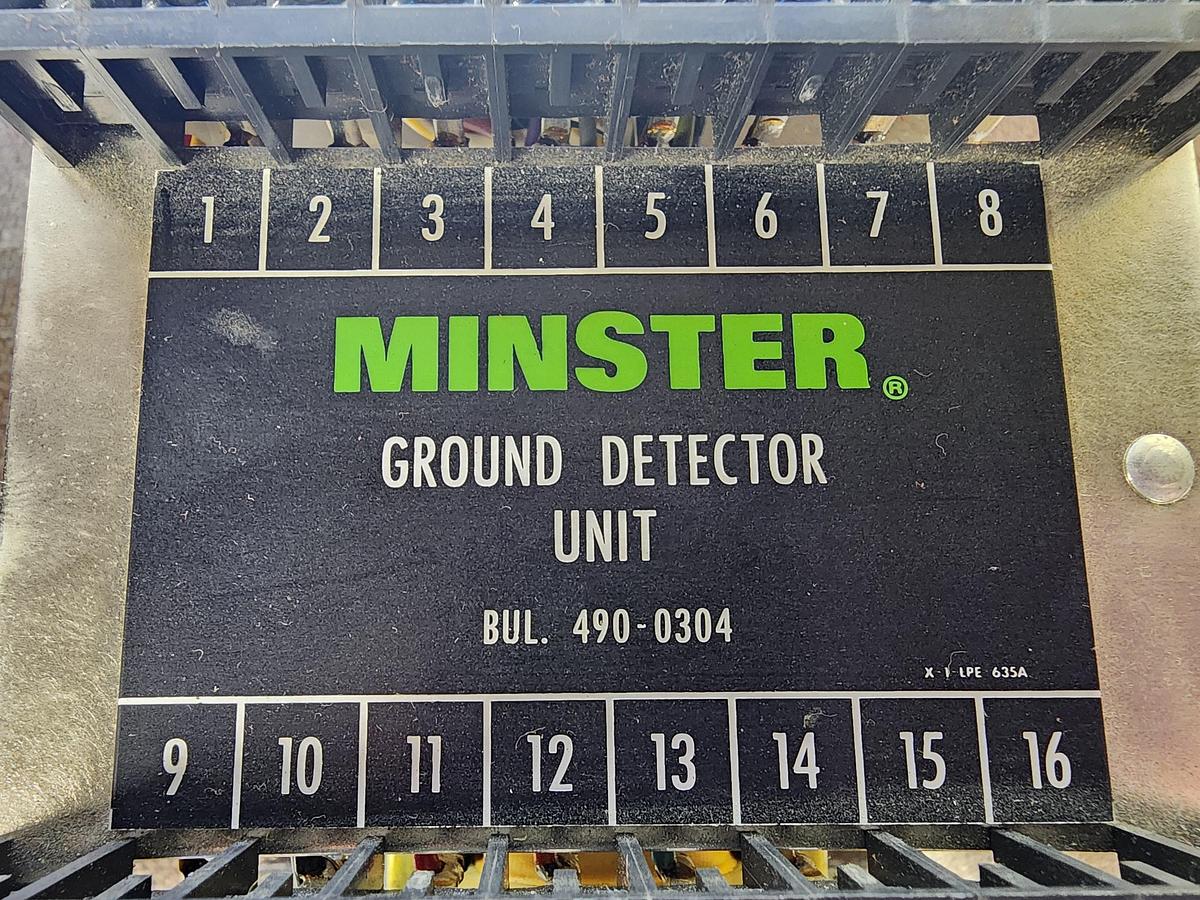 Used MINSTER 490-0304 Ground Detector Unit