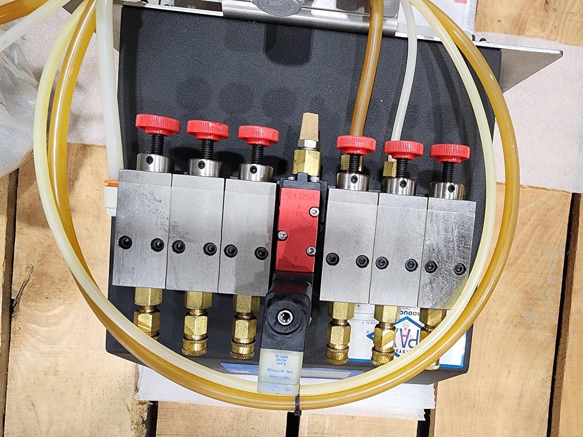 Pax Products Model # 6T Tankless Pre-Pressurized Lubrication System / 00-1030-33