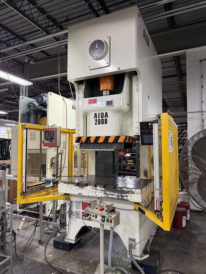 Used 220 TON AIDA MODEL NC1-2000(2)E GAP FRAME PRESS