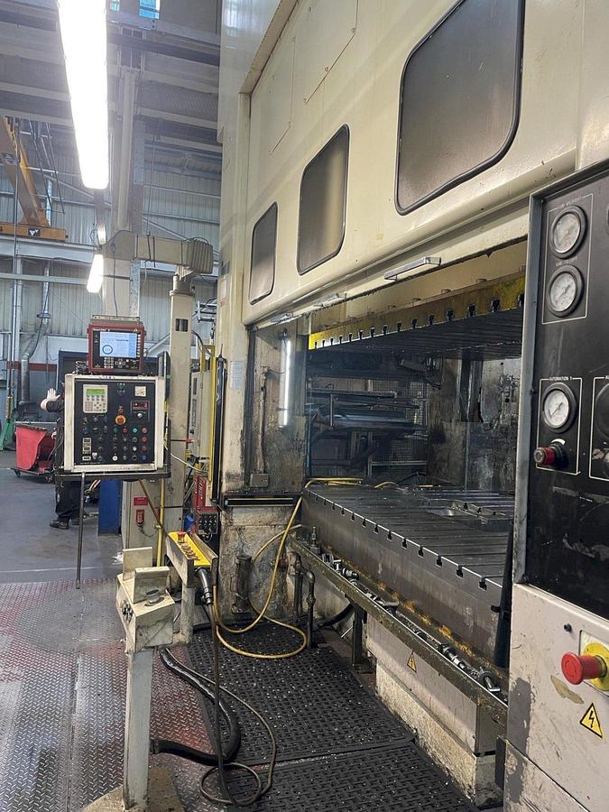 Used AIDA PMX 660 TON