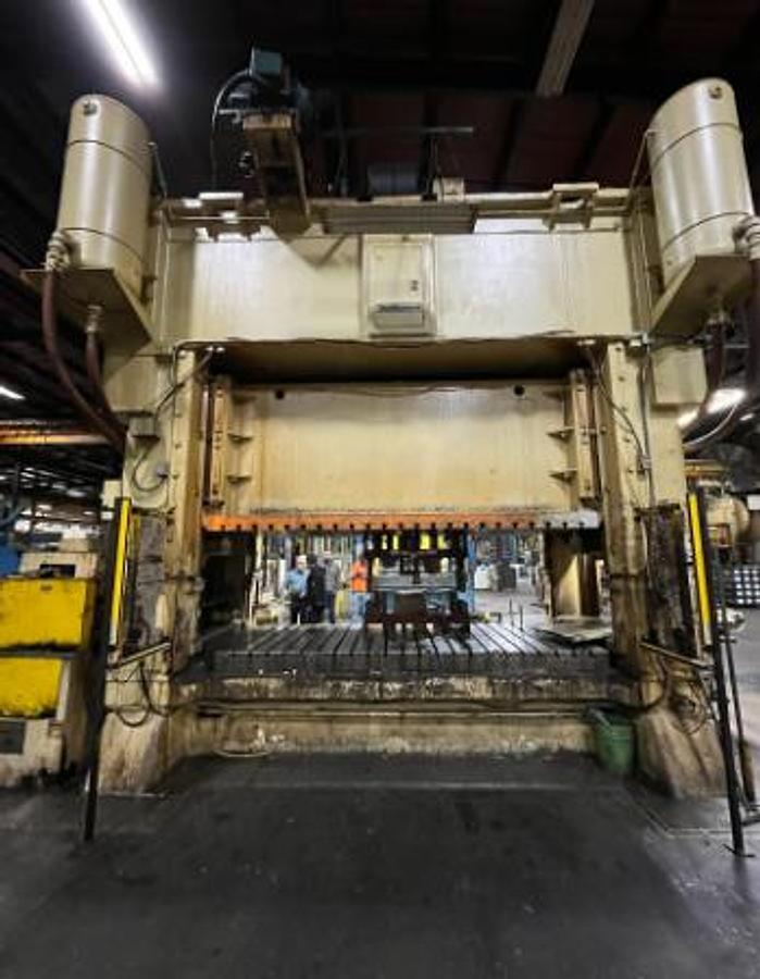 Used MINSTER 600 TON STRAIGHT-SIDE PRESS