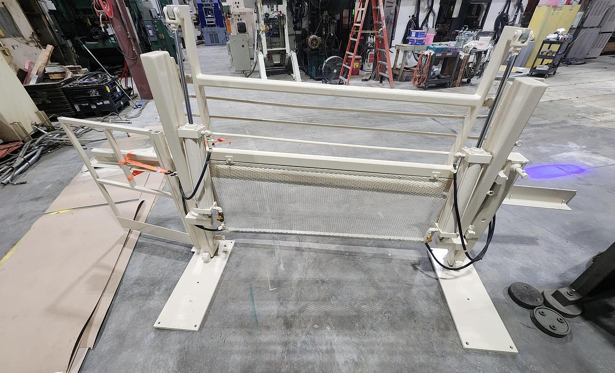 Used 42" COE FEED LINE