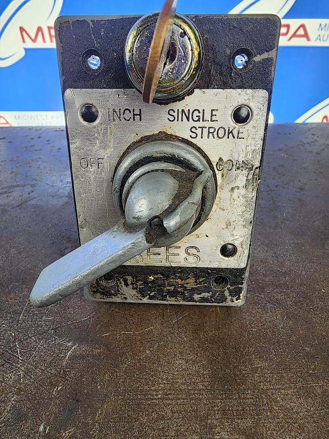 Used Rees 04925-245 4 Position Selector Switch