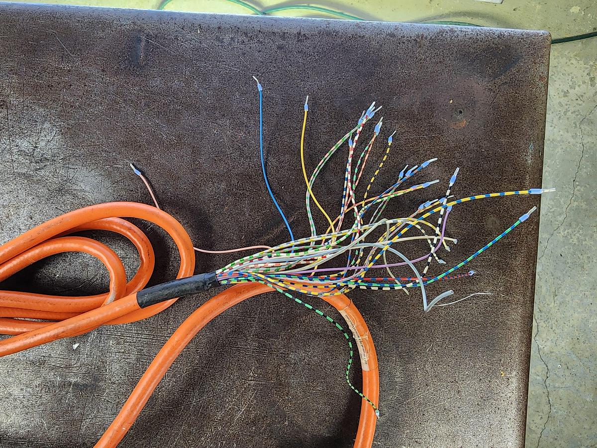 Used Rexroth IKS4037 5 M Orange Cable