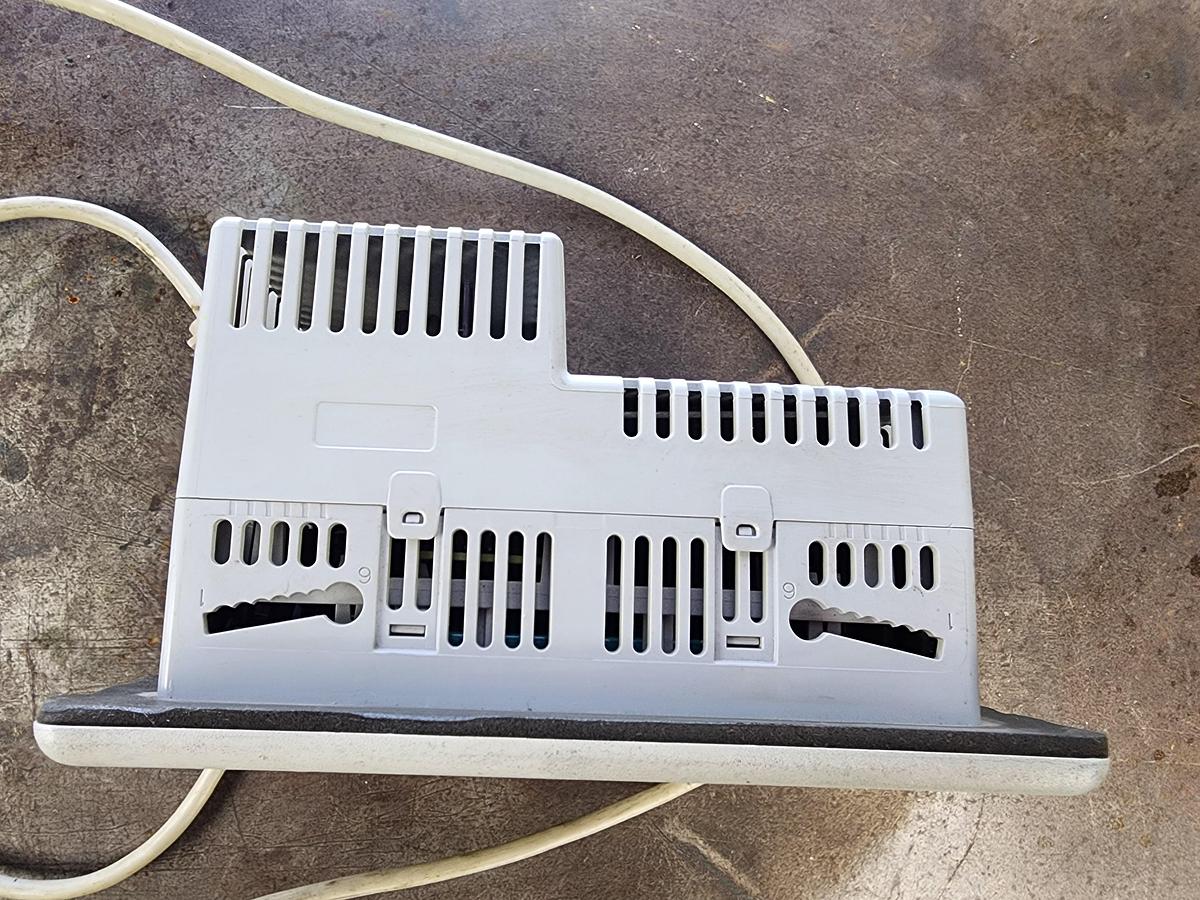 Used Allen-Bradley 2711P-T6C20A Panelview Plus 600