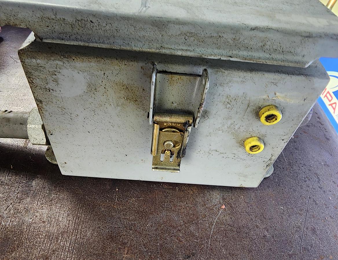 Used Regent WatchGuard120 Sensing Relay with A-604CHFTC Hoffman Enclosure