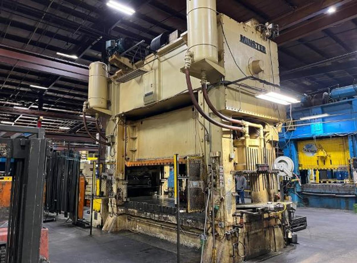 Used MINSTER 600 TON STRAIGHT-SIDE PRESS