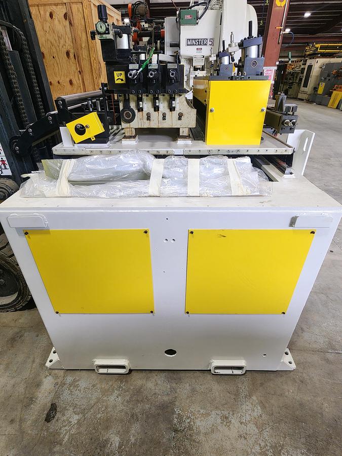 Used 36" x 10,000 LB DALLAS FEED LINE