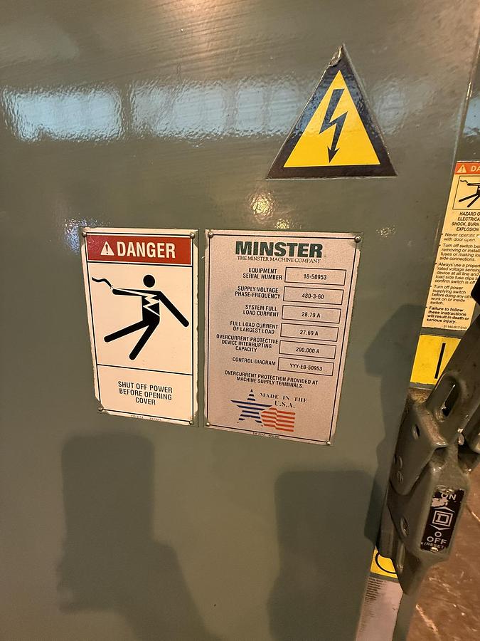 Used 250 TON MINSTER MODEL E2-250-72-42 STRAIGHT SIDE PRESS