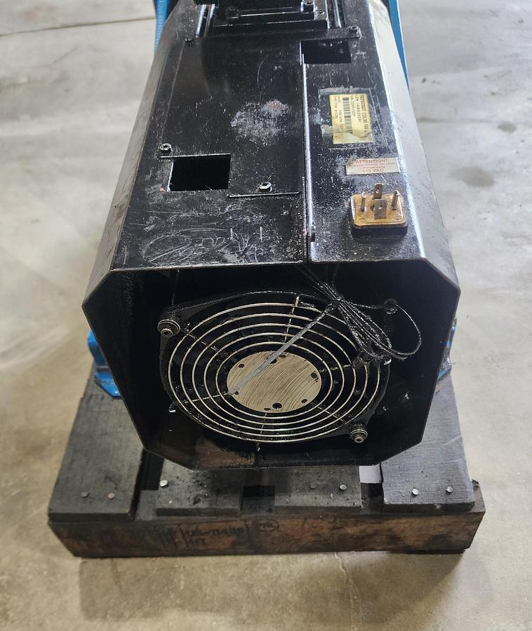 Used Indramat 112D-2-FD-4-C/130-B-1/DI5201V/S005 Servo Motor