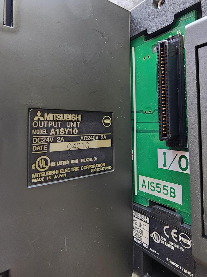 Used Mitsubishi Base Unit A1S55B w (2) A1SX10 Inputs & (2) A1SY10 Output Units Programmable Controller