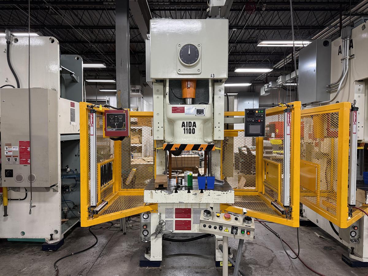 Used 121 TON AIDA MODEL NC1-1100(2) GAP FRAME PRESS
