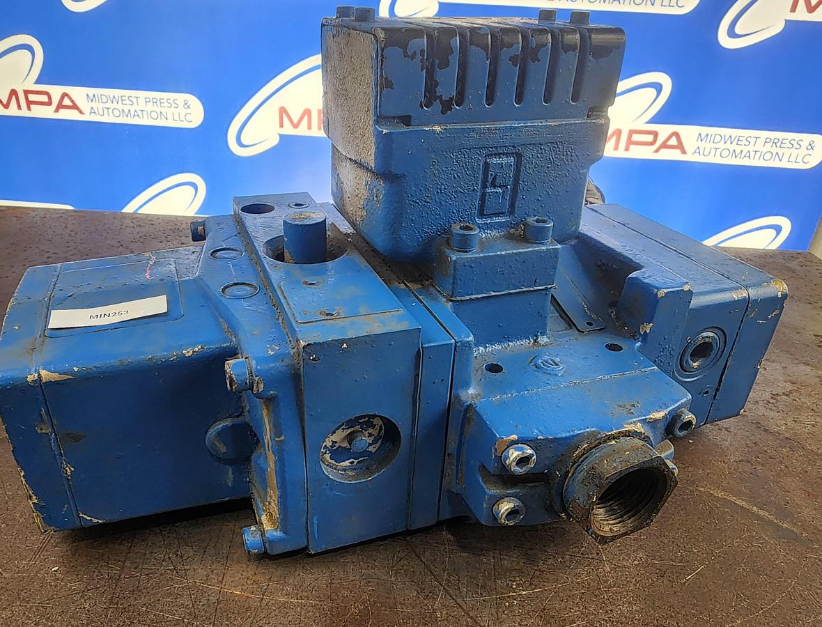 Used Ross Controls 3573A6152 2-8.5 Bar Valve