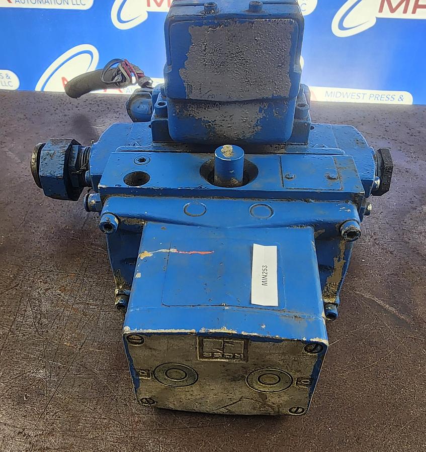 Used Ross Controls 3573A6152 2-8.5 Bar Valve