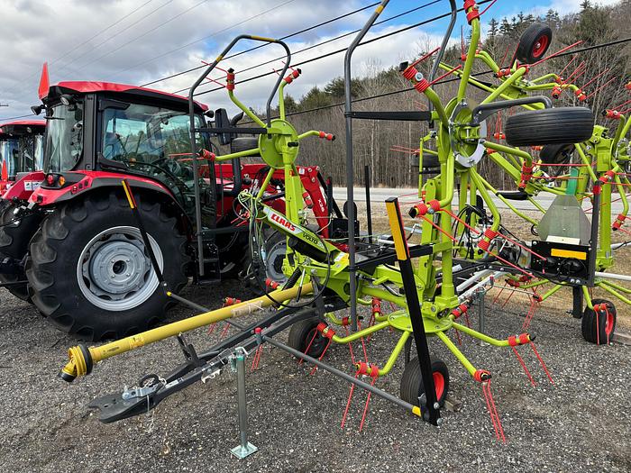 Claas Volto 55 Tedder