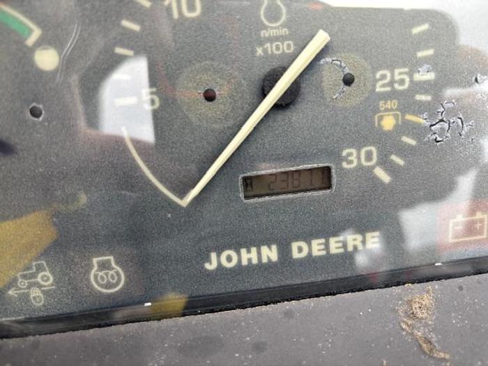 Used JOHN DEERE 4400