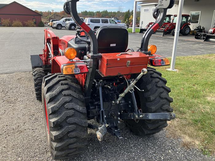 Used BRANSON 2515H TRACTOR