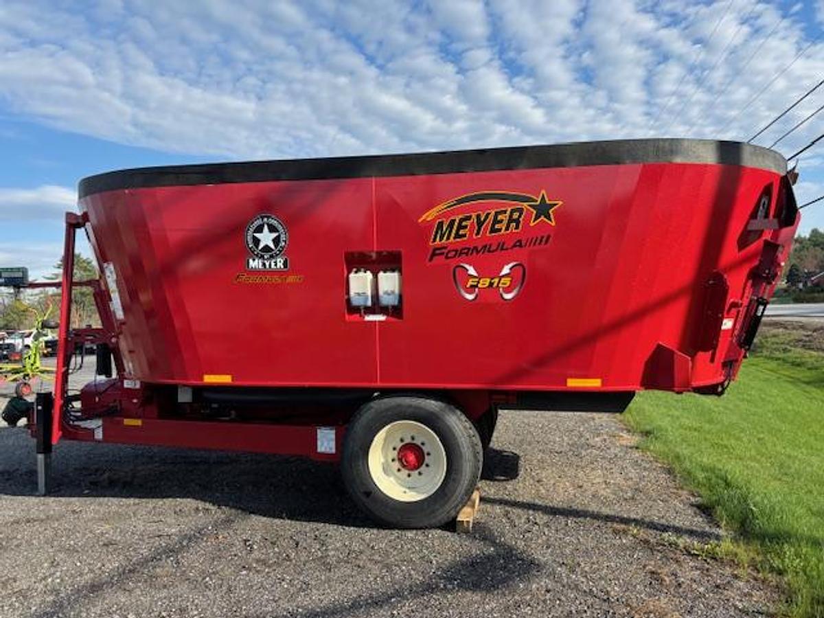 2024 Meyer F815 Vertical Mixer
