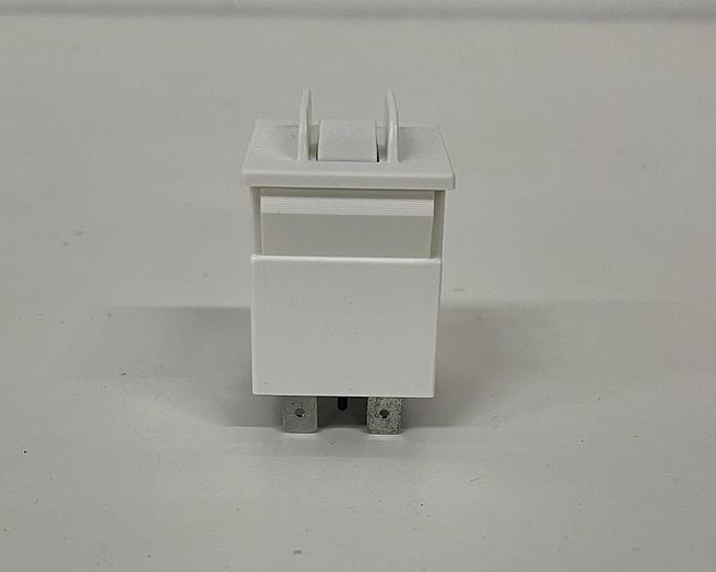 Carlin Technologies MA2-B-34-615-1-A14-1-D M Series Circuit Breaker