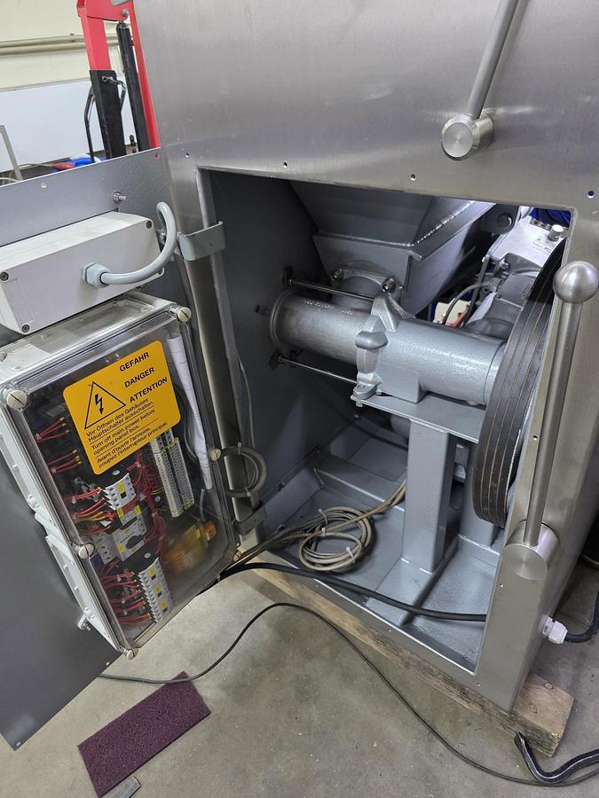 Used SEYDELMANN AD 114