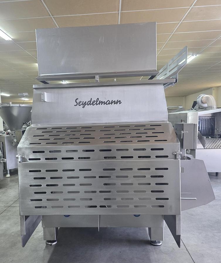Used MIXER MR 1800