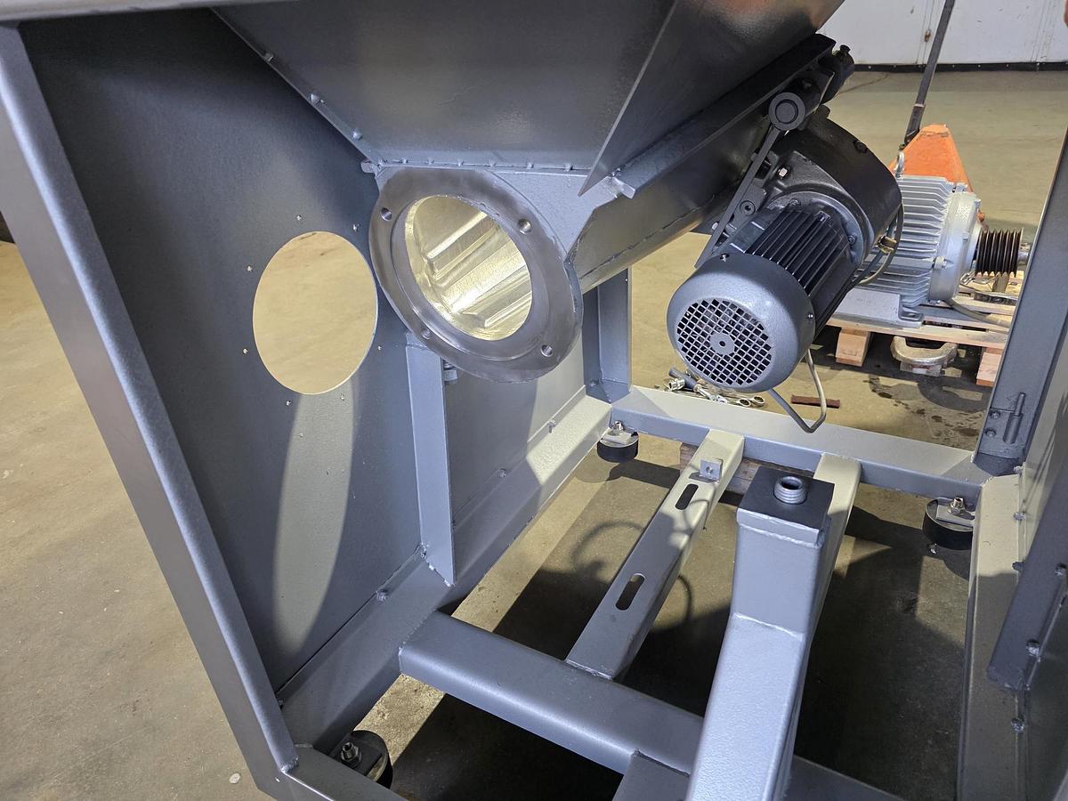 Used SEYDELMANN AD 114