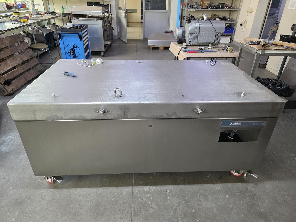 Used HENKELMAN POLAR 2-85