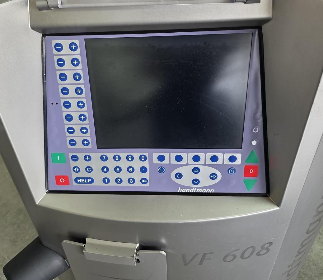 Used HANDTMANN VF 608