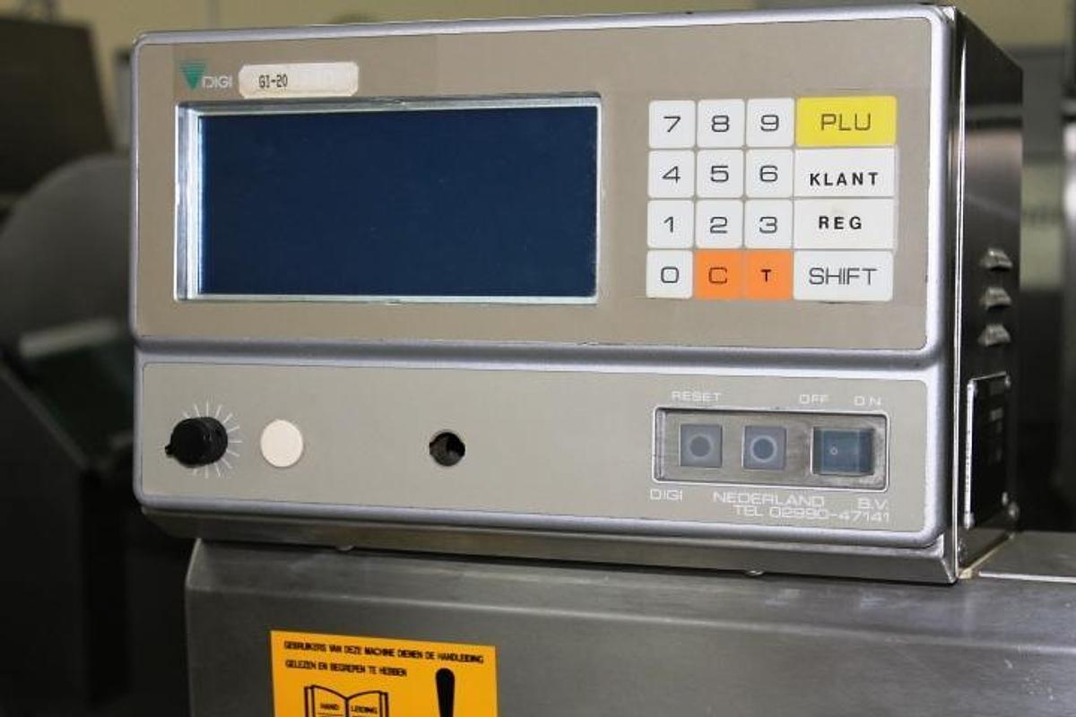 Used SALAD PACKAGING